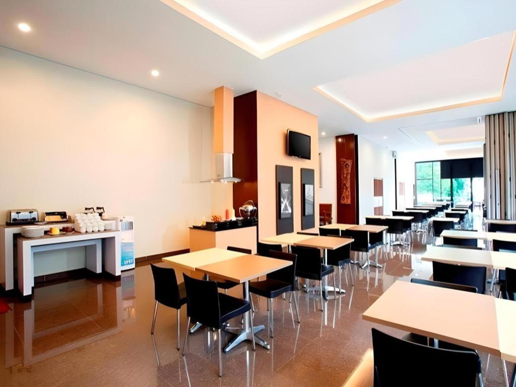 Amaris Hotel Pasar Baru Jakarta Eksteriør billede